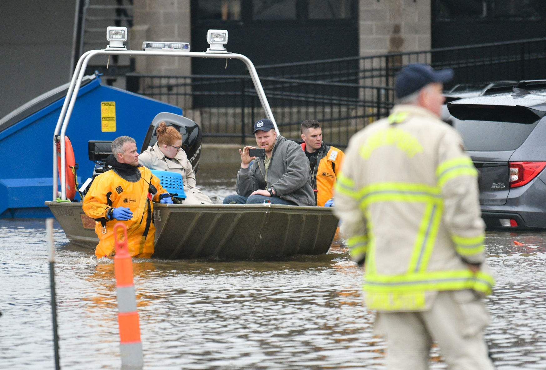 050119-mda-nws-flooding-mm-037a.JPG